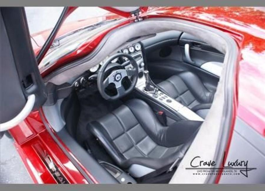 Интерьер Saleen S7 Twin Turbo 2005 года  (фото 100 из 152)